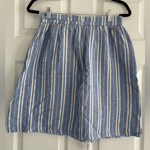 Pepaloves Jane Skirt - Size SM - Picture 2 of 5